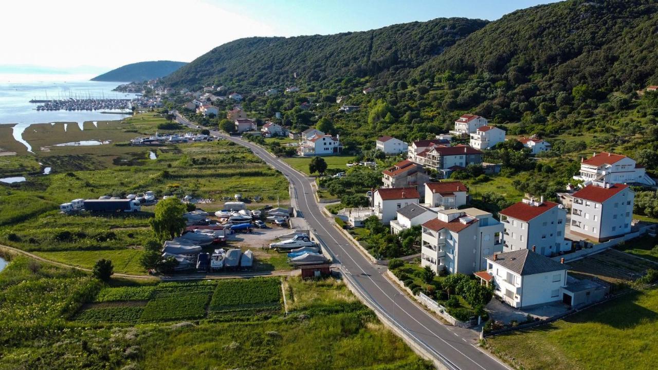 Apartman Belisima Deluxe Supetarska Draga Exterior foto